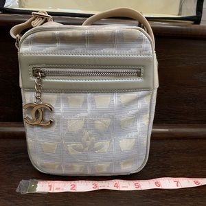 ❤️SOLD❤️Chanel travel line crossbody bag nylon